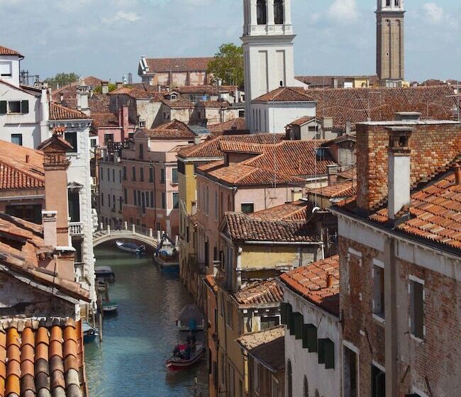 سوئیت با چشم‌انداز, Metropole Venezia