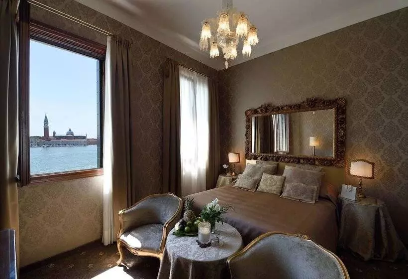 اتاق لوکس با چشم‌انداز دریاچه, Metropole Venezia