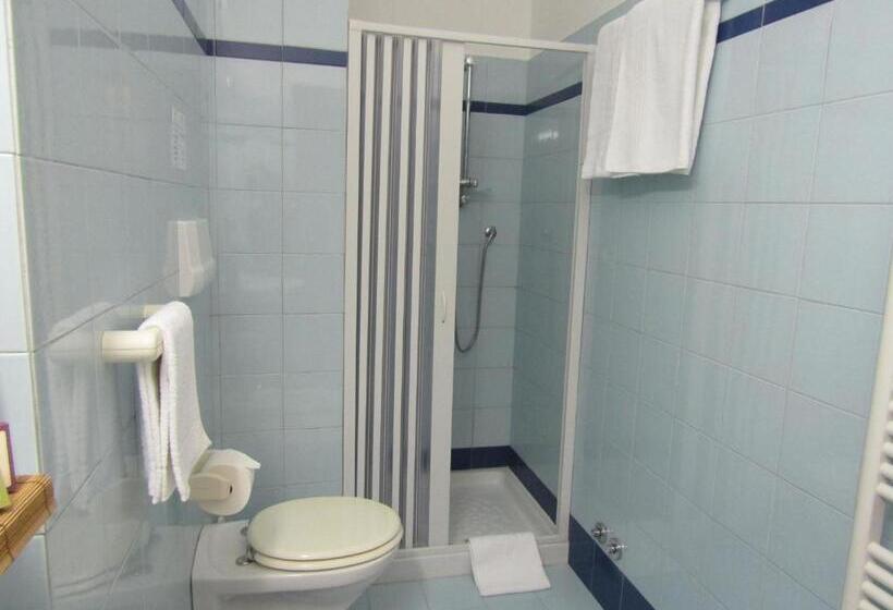 패밀리 룸, Palme Gemelle