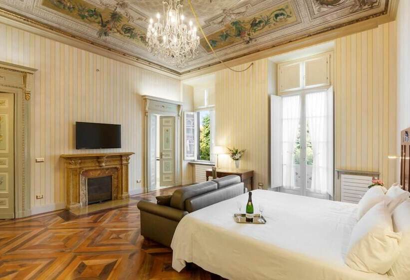 جناح, Roma E Rocca Cavour