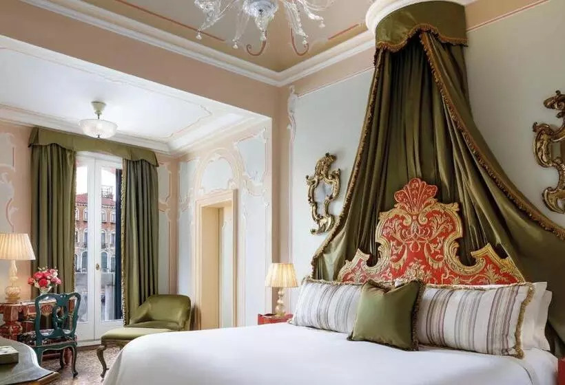 اتاق استاندارد با تخت بزرگ, The Gritti Palace, A Luxury Collection Hotel, Venice
