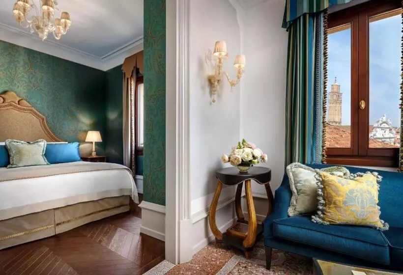 سوئیت با تخت بزرگ, The Gritti Palace, A Luxury Collection Hotel, Venice