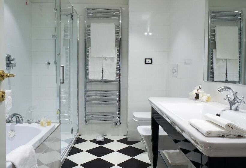 Camera Deluxe, Turin Palace