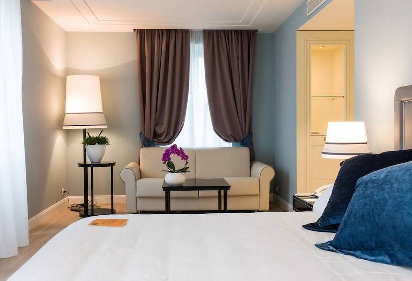 Camera Deluxe, Turin Palace