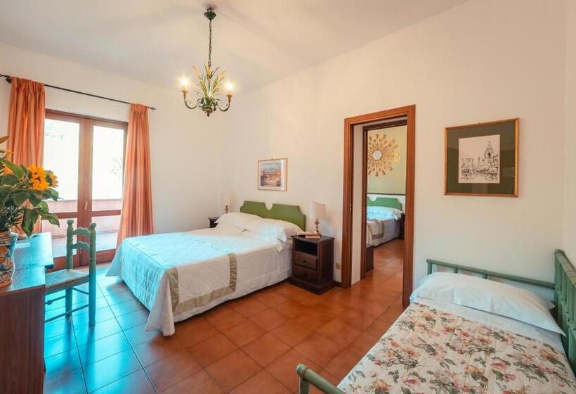 家庭房带园景, Villa Sirina