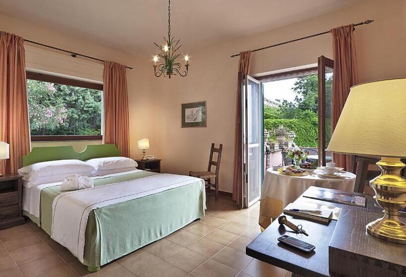 高级海景房, Villa Sirina