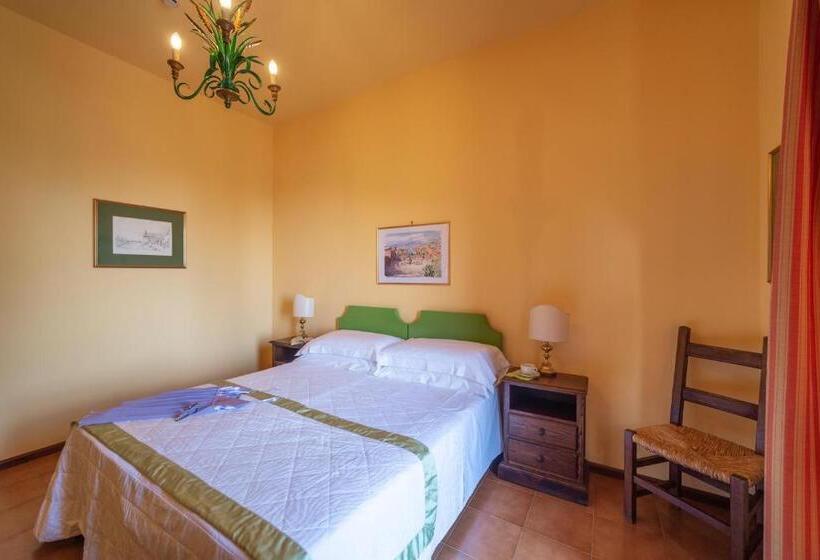 高级海景房, Villa Sirina