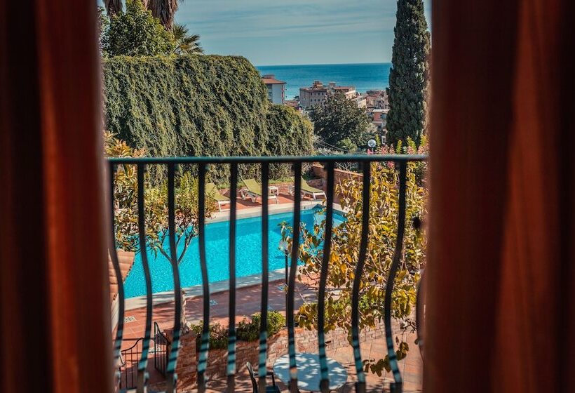 高级海景房, Villa Sirina