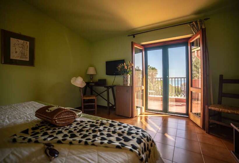 Номер Superior Вид на Море, Villa Sirina