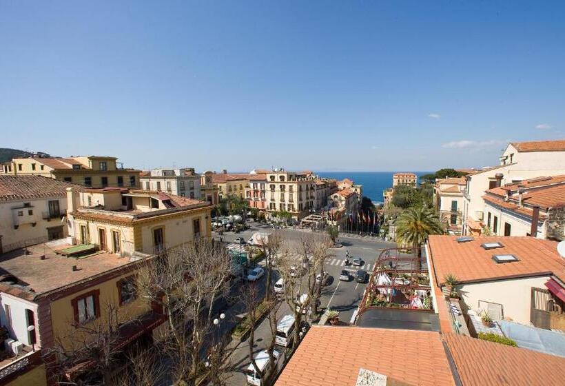 컴포트 룸, Villa Di Sorrento