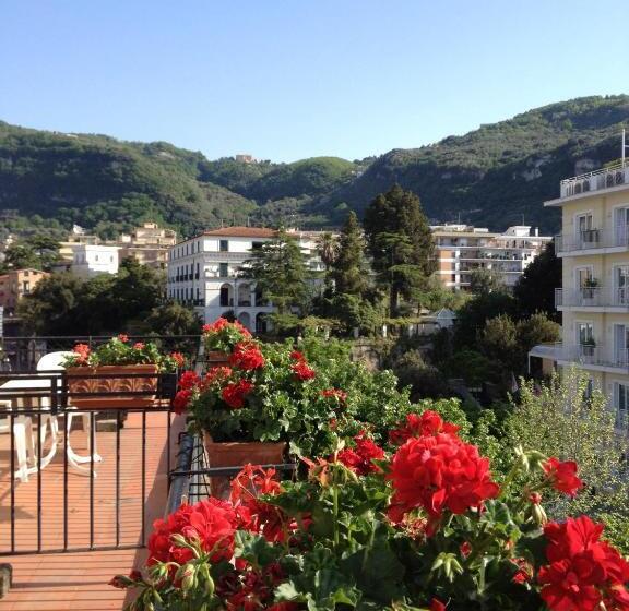 스탠다드 테라스 룸, Villa Di Sorrento