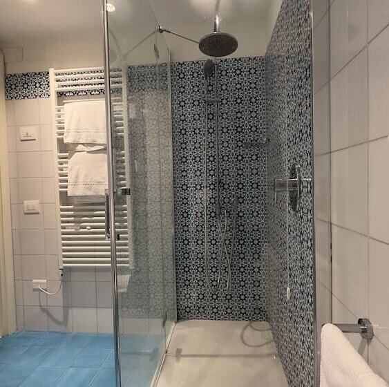 패밀리 룸, Villa Di Sorrento