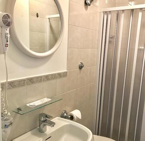 スタンダードルーム, La Speranza Hotel Grazzini