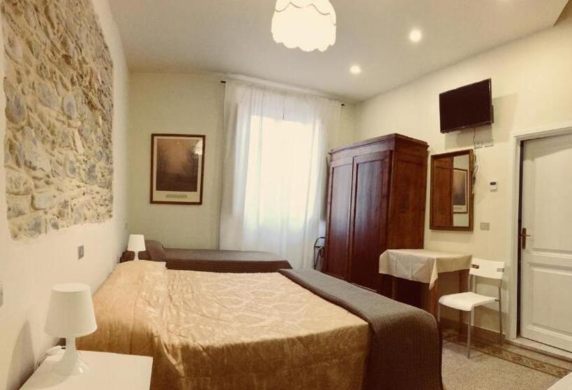 スタンダード4人部屋, La Speranza Hotel Grazzini