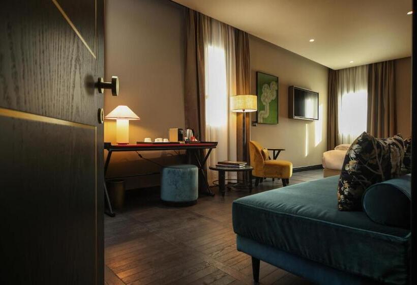 غرفة ديلوكس ثلاثية, U-Visionary Venezia Hotel