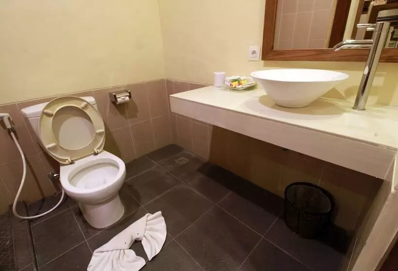 デラックスルーム, Diwangkara Beach Hotel And Resort