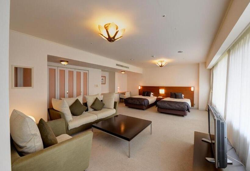 غرفة سوبيريور مطلّة علي الحديقة, Kagetsuen