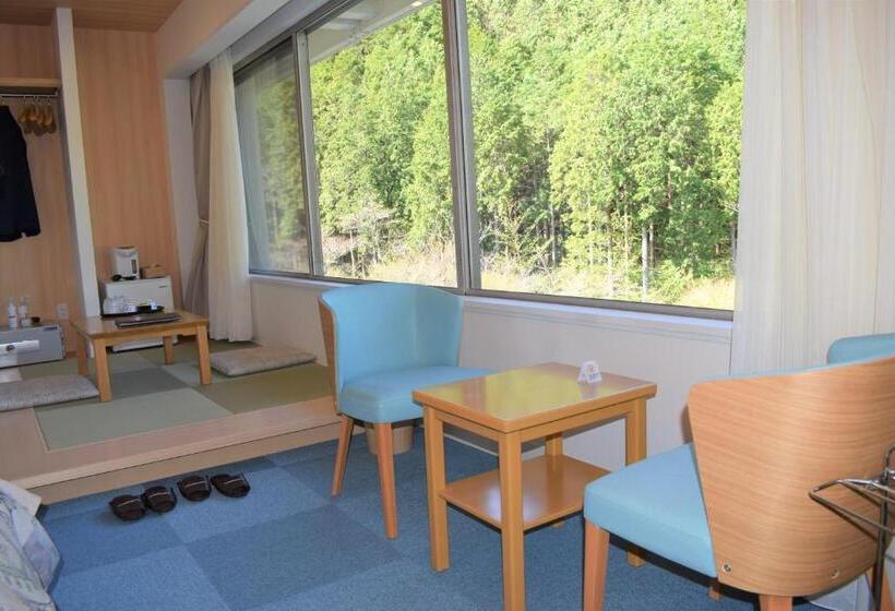 غرفة ديلوكس, Kagetsuen