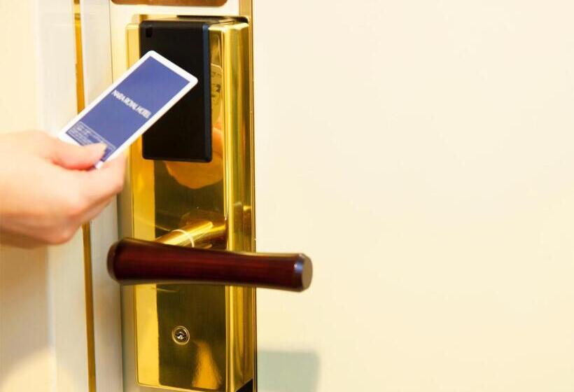 스탠다드 트리플 룸, Nara Royal