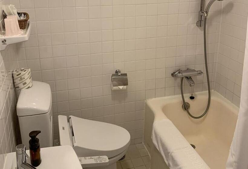 غرفة سوبيريور, Nikko Kanaya