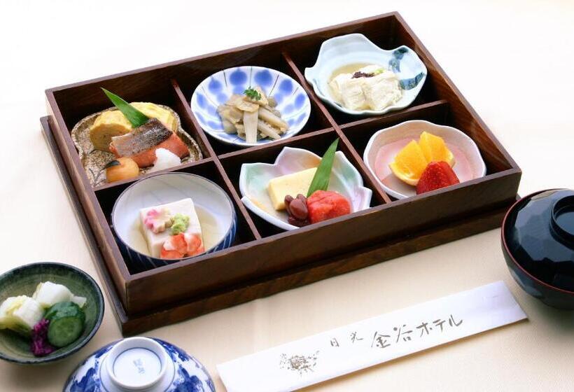 غرفة ديلوكس, Nikko Kanaya