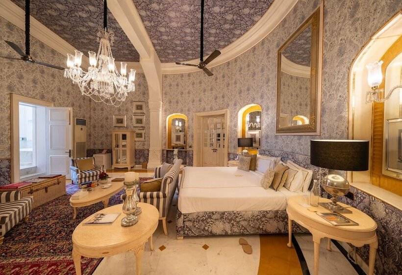 スタンダードルーム, Rajmahal Palace Raas