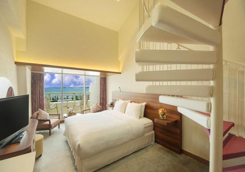 Стандартный Номер Кровать Кинг, Sheraton Okinawa Sunmarina Resort