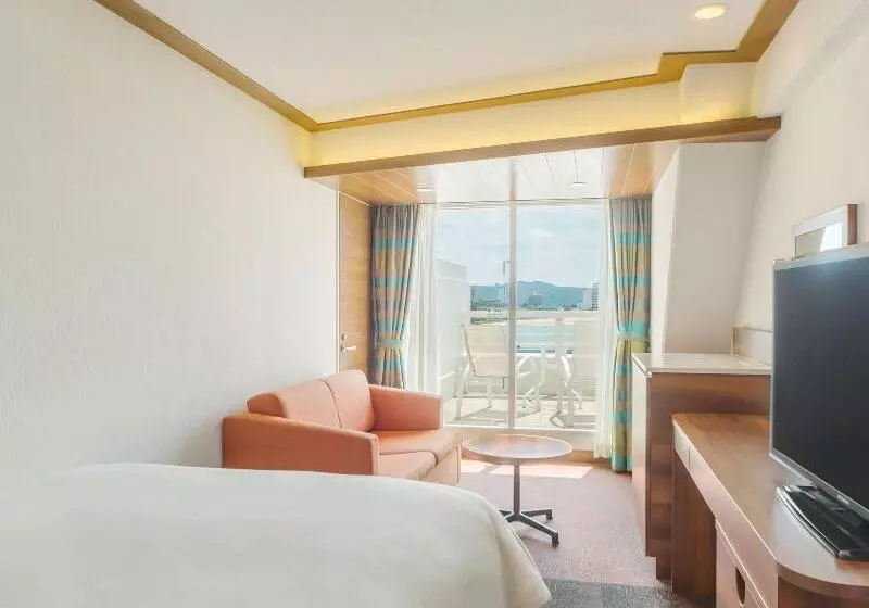 オーシャンビュースタンダードルーム, Sheraton Okinawa Sunmarina Resort
