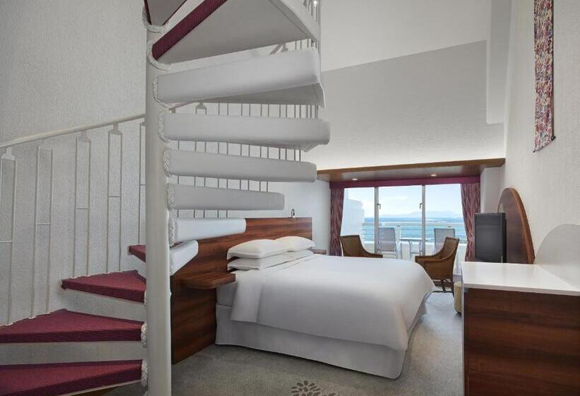 Номер Дюплекс, Sheraton Okinawa Sunmarina Resort