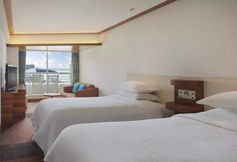 オーシャンビューデラックスルーム, Sheraton Okinawa Sunmarina Resort