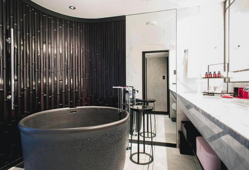 Люкс Престиж, Fauchon Hotel Kyoto   A Member Of The Leading Hotels Of The World