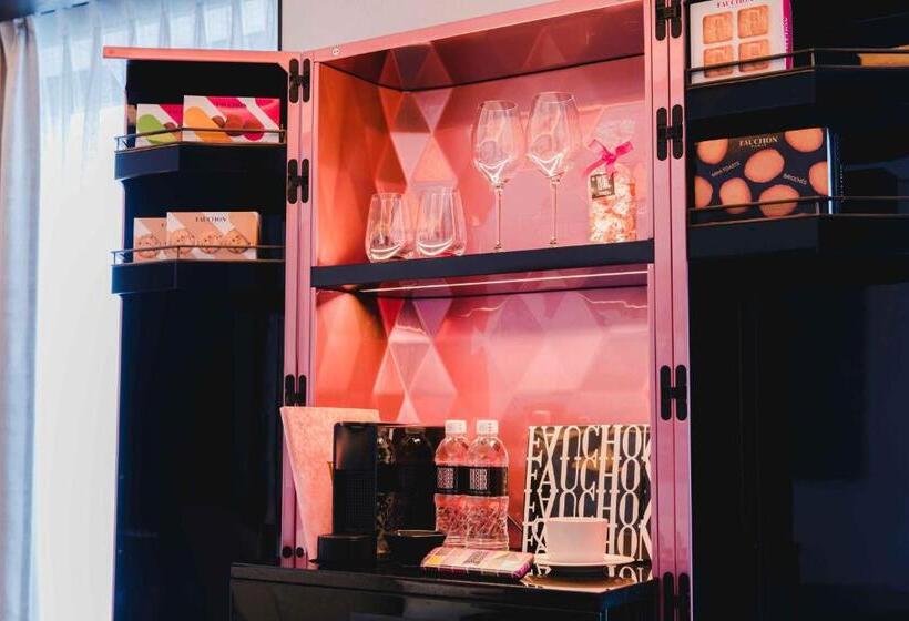 Номер Deluxe Вид на Горы, Fauchon Hotel Kyoto   A Member Of The Leading Hotels Of The World