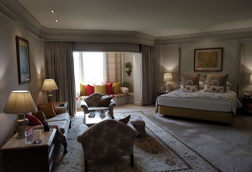 اتاق کلاب, Taj Bengal