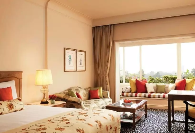 Chambre Club, Taj Bengal