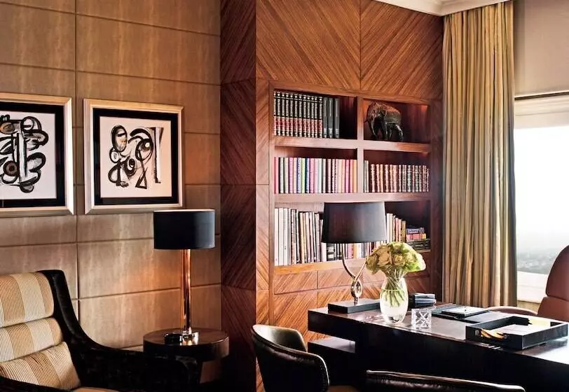 プレジデントスイートルーム, Taj Palace, New Delhi