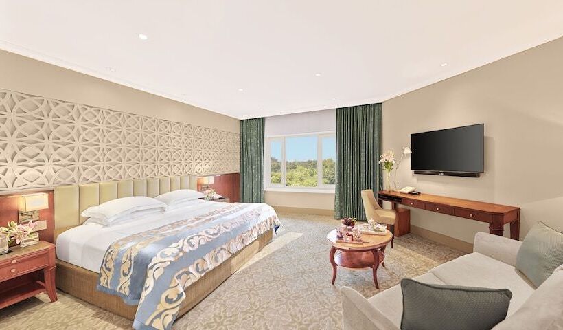 غرفة كلوب, Taj Palace, New Delhi