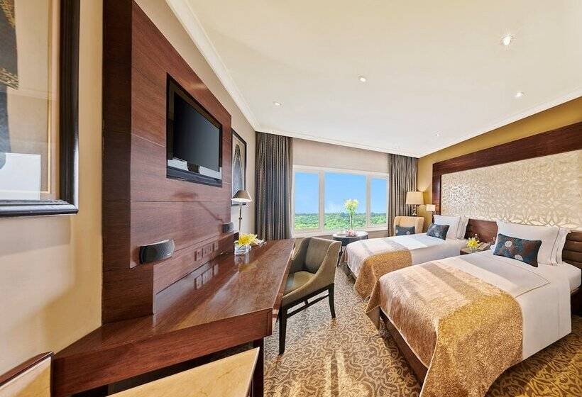 غرفة كلوب, Taj Palace, New Delhi