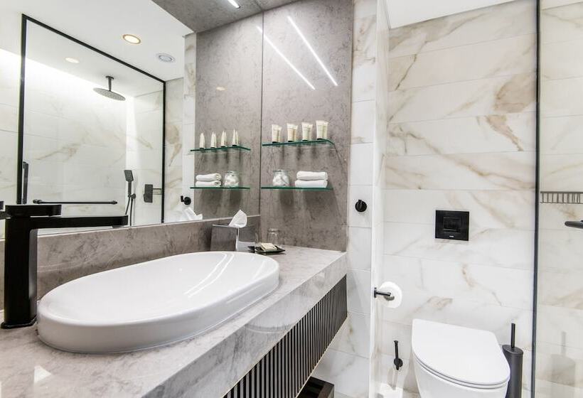 Habitación Deluxe, The Inbal Jerusalem