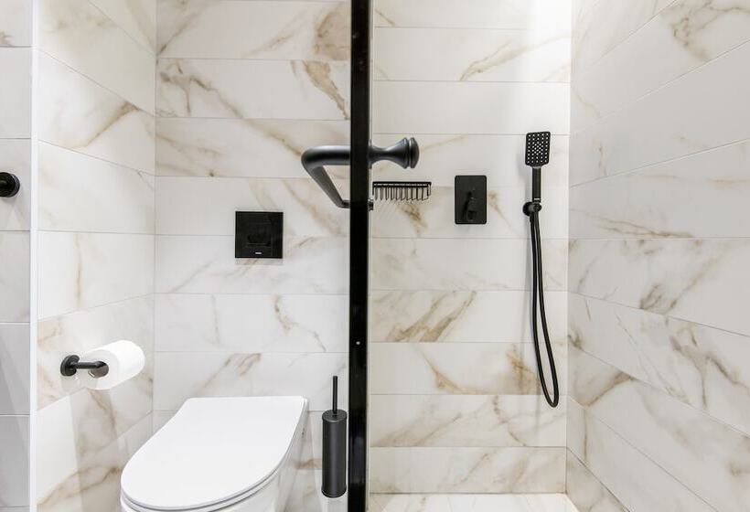 חדר דלוקס, The Inbal Jerusalem