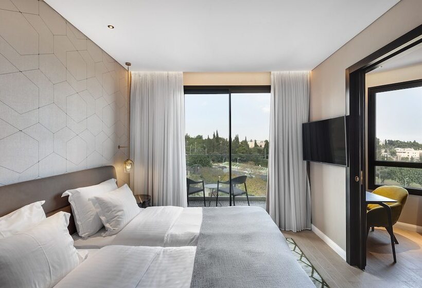 סוויטה, The Inbal Jerusalem