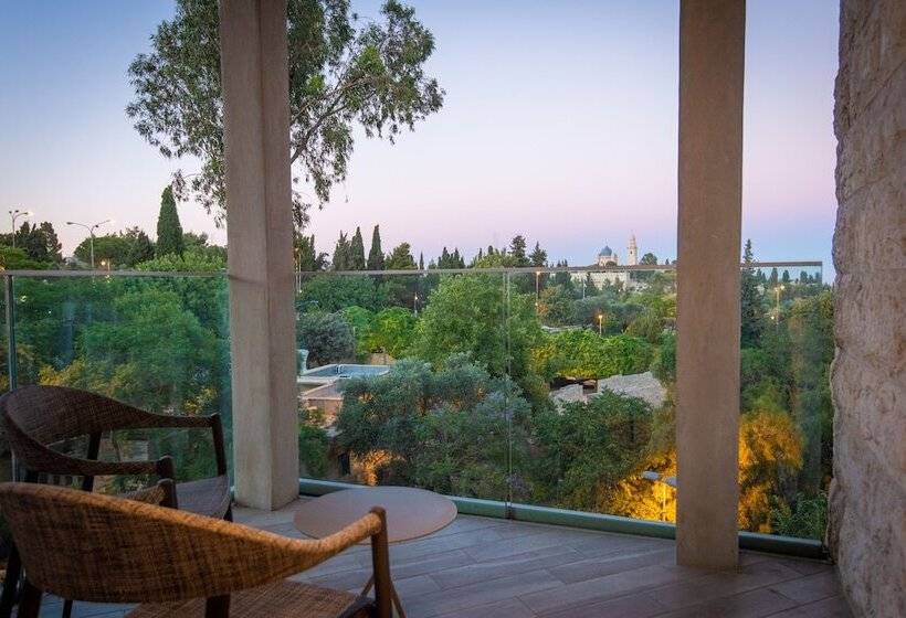 Habitación Familiar Comunicada, The Inbal Jerusalem