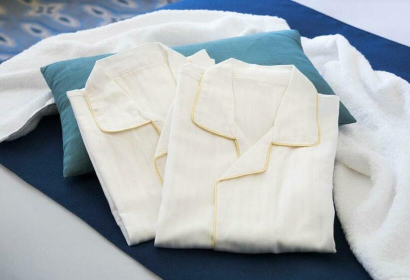 스탠다드 룸 킹사이즈 침대, The Tokyo Station