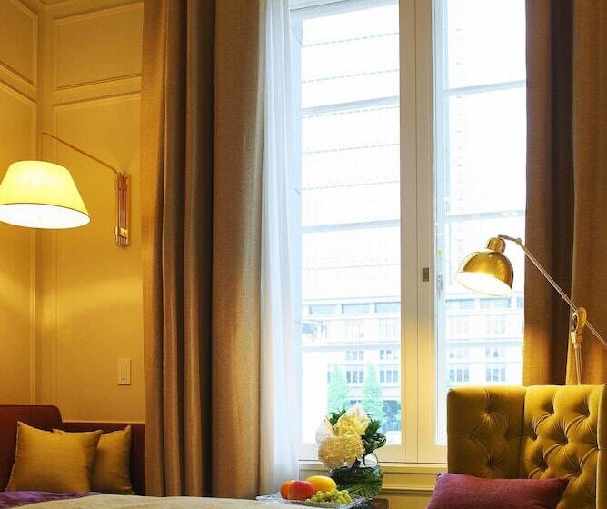 컴포트 룸, The Tokyo Station