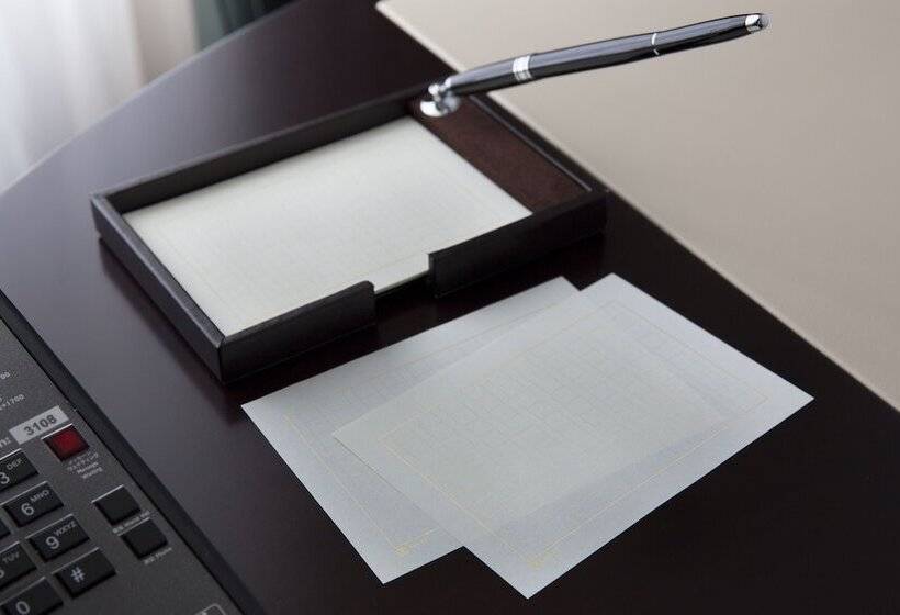 스탠다드 룸 퀸사이즈 침대, The Tokyo Station