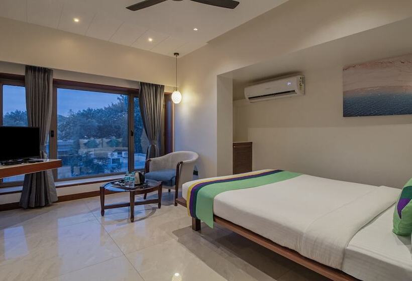 豪华房间, Treebo Regency   Bund Garden, Dhole Patil Road