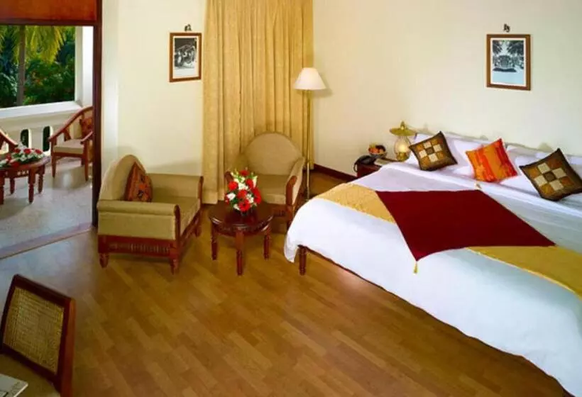 スイート, The Mascot Hotel   A Heritage Living Experience