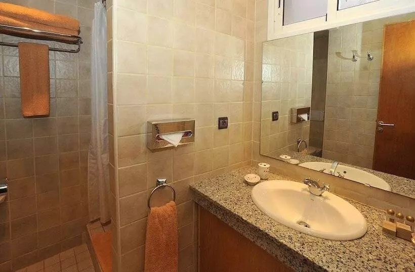 اتاق استاندارد, Casablanca Suites & Spa