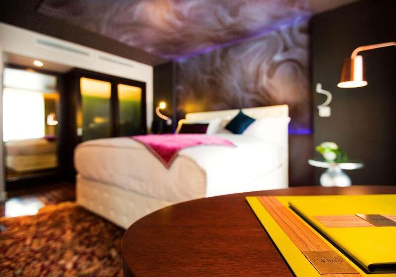 이그제큐티브 룸, Castle Yamagata