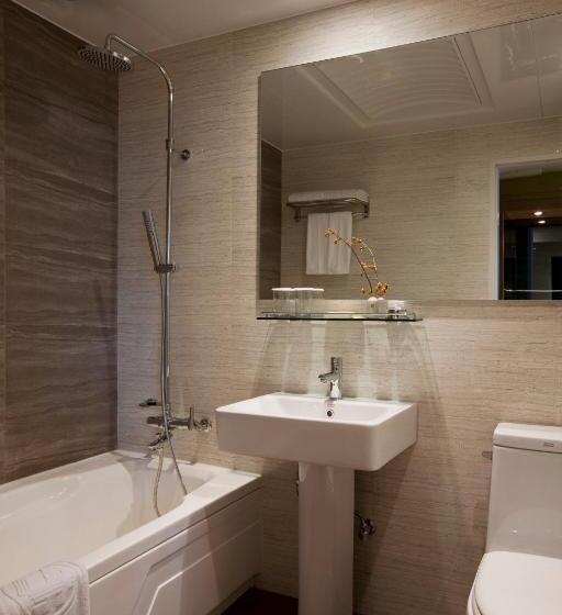 Quarto deluxe, Central Tourist