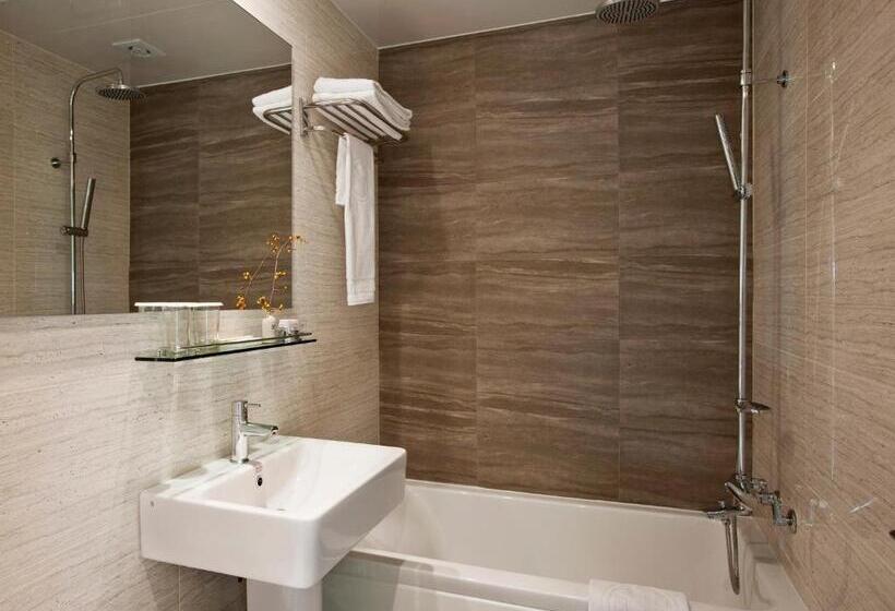 Quarto deluxe, Central Tourist